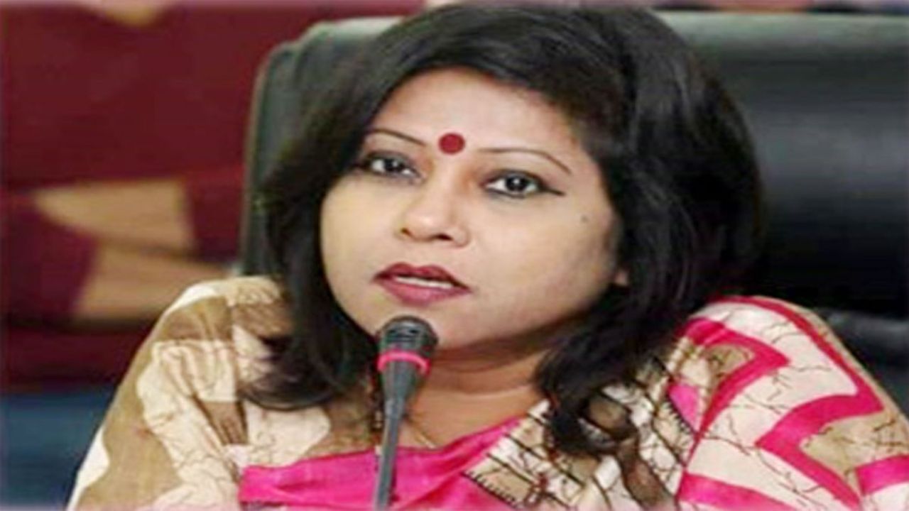 সাময়িক বরখাস্ত ঢাবি অধ্যাপক জিনাত হুদা