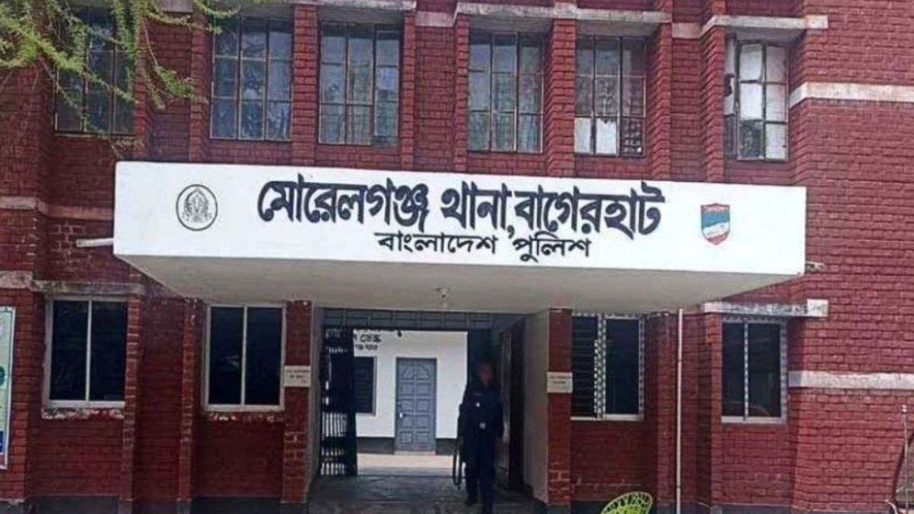 মোটরসাইকেল-নসিমন সংঘর্ষে প্রাণ গেল ৩ জনের