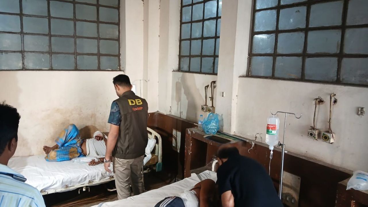 সীমান্তে বাংলাদেশি ভেবে বিএসএফের গুলি, হাসপাতালে দুই ভারতীয়