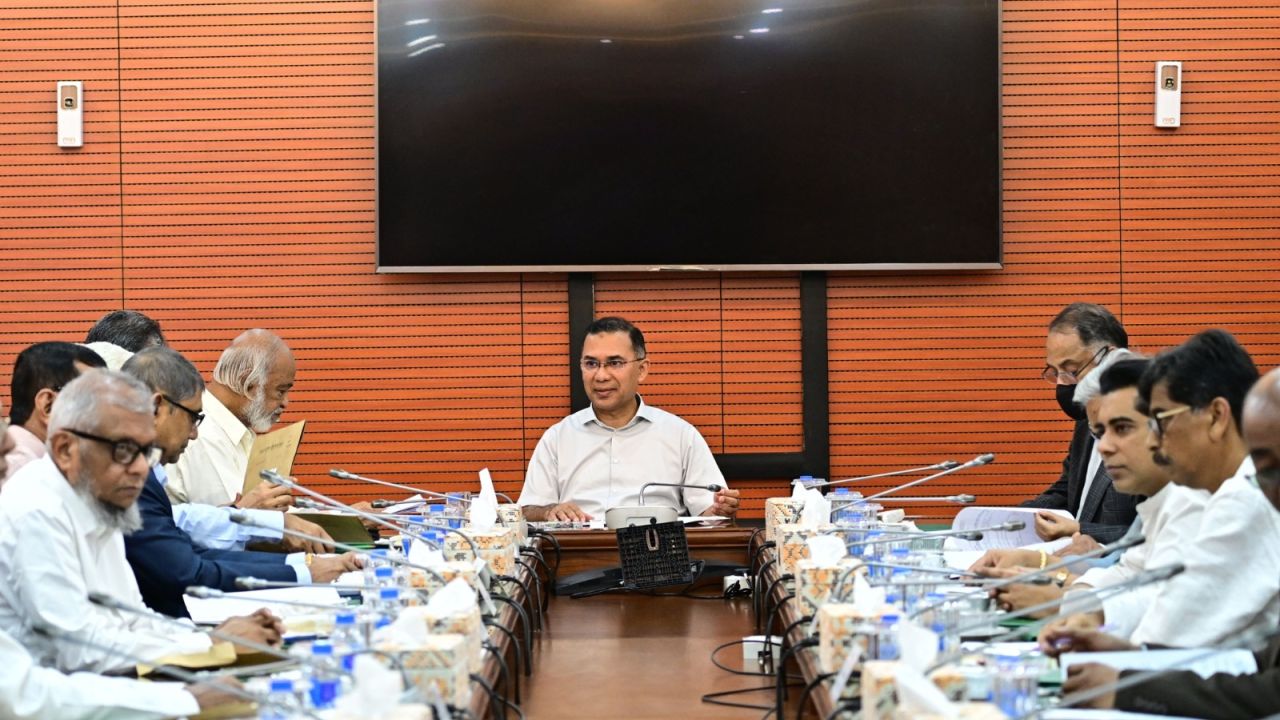দুর্গাপূজায় ৩ দিনের ছুটি, ৭ নভেম্বর সাধারণ ছুটি ঘোষণা