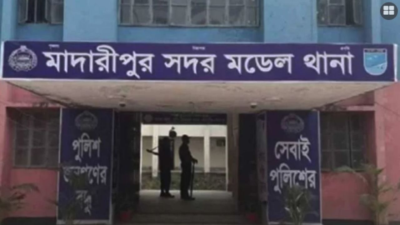 ইট ভাঙার মেশিনের চাকার নিচে পড়ে শিশুর মৃত্যু