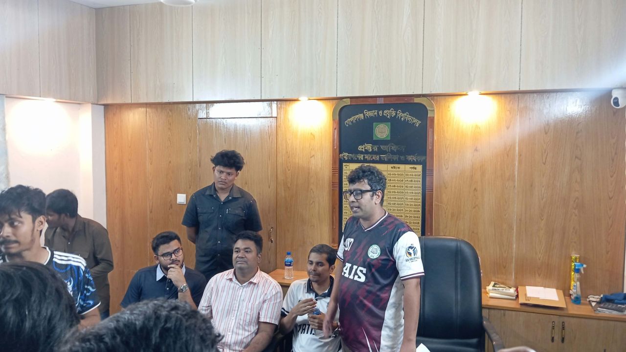 গোবিপ্রবির নারী শিক্ষার্থীকে উত্ত্যক্তের অভিযোগ, আটক ৩