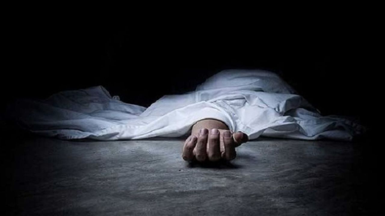 স্বামীর দাফনের ১ ঘণ্টা পরেই স্ত্রীর মৃত্যু
