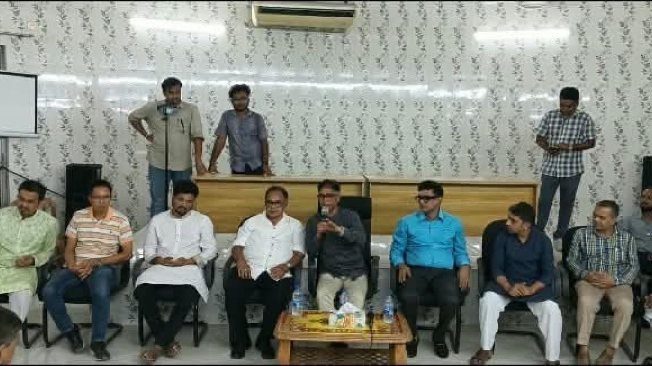 ঢাকা-নারায়ণগঞ্জ রুটে শিক্ষার্থীদের জন্য ২৪ ঘণ্টা হাফ পাস চালু