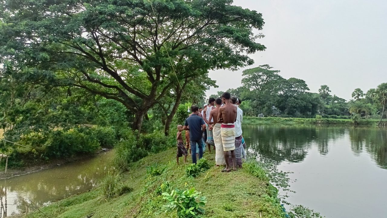 ত্রিশালে সরকারি খাল ভরাট ও জমি দখলের অভিযোগ