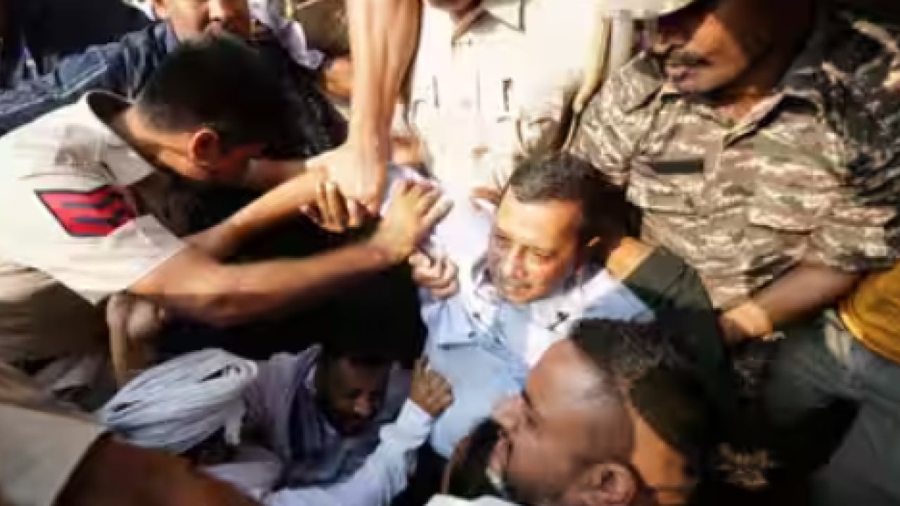 দিল্লিতে আন্দোলন দমাতে ধরপাকড়, আটক সাবেক ৪ মুখ্যমন্ত্রী