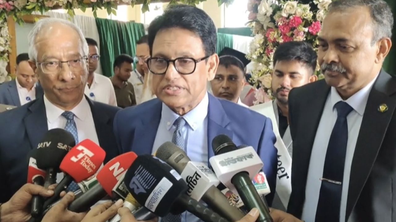 তরুণদের কর্মসংস্থান ও গবেষণায় জোর শিক্ষামন্ত্রীর