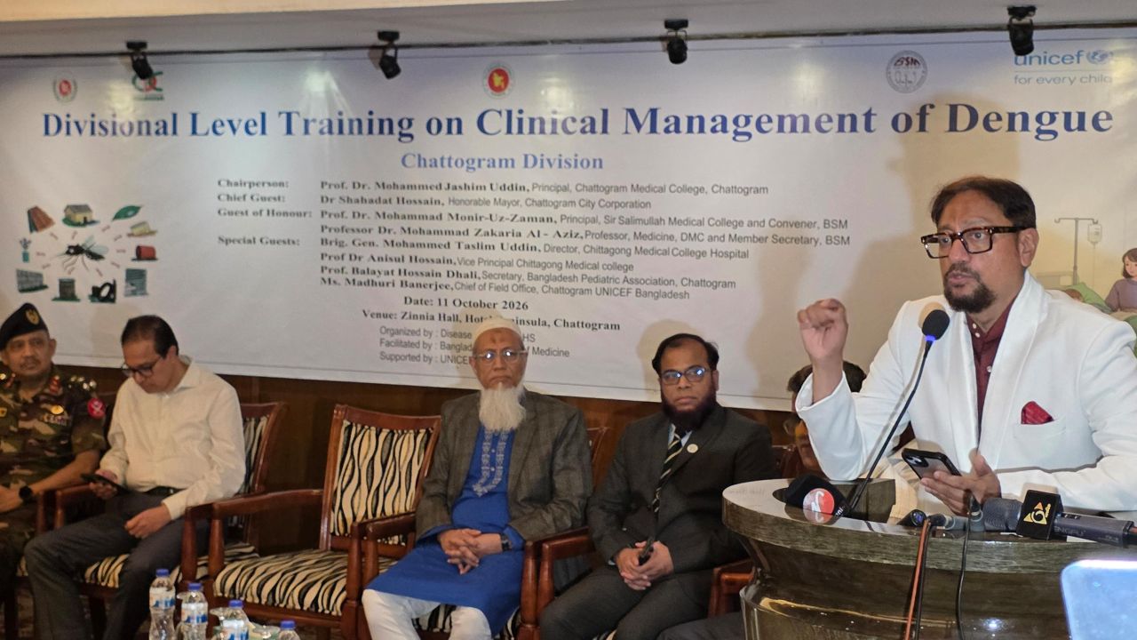 ডেঙ্গু নিয়ে বিভ্রান্তি এড়াতে সঠিক তথ্য প্রকাশের আহ্বান মেয়র শাহাদাতের