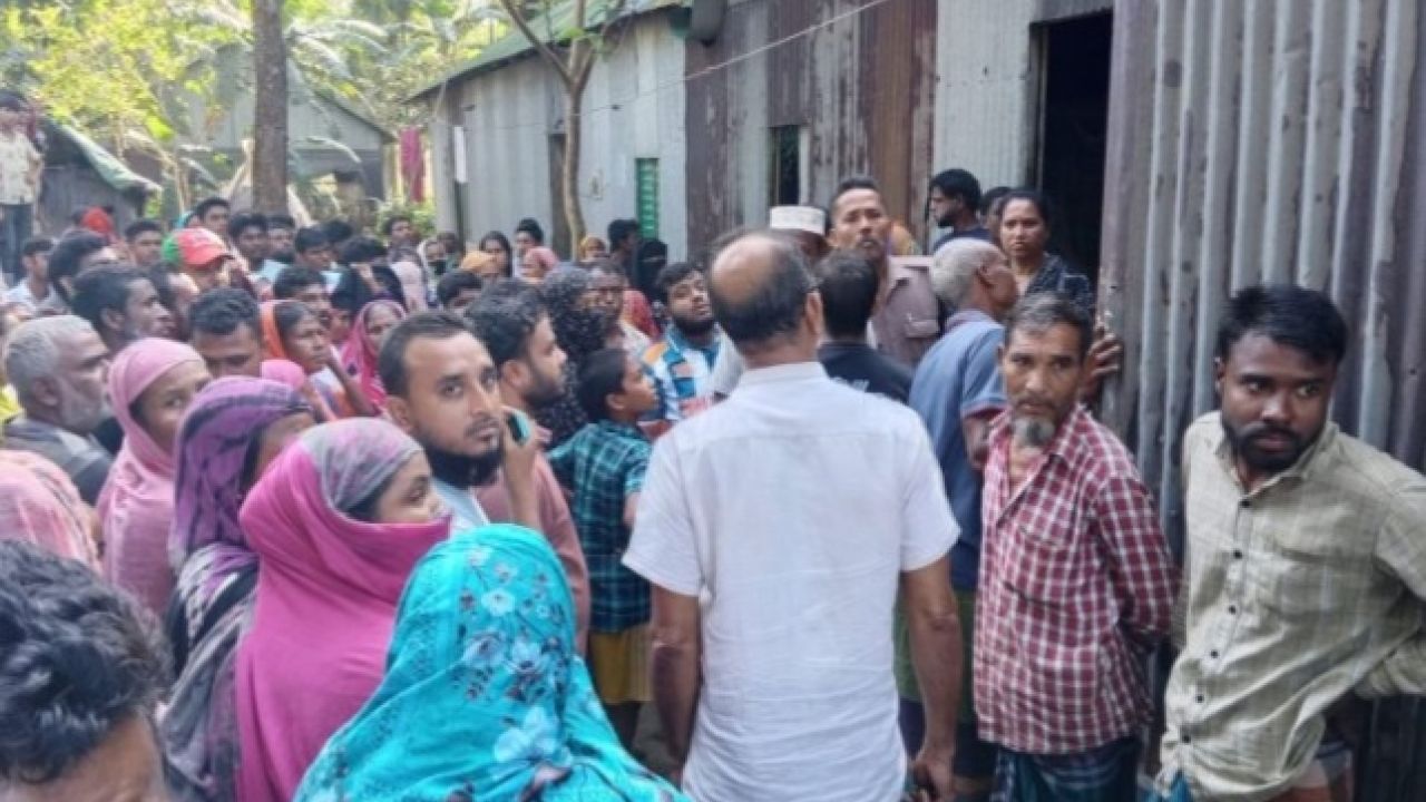 নিখোঁজের ৩ দিন পর গৃহবধূর অর্ধগলিত মরদেহ উদ্ধার