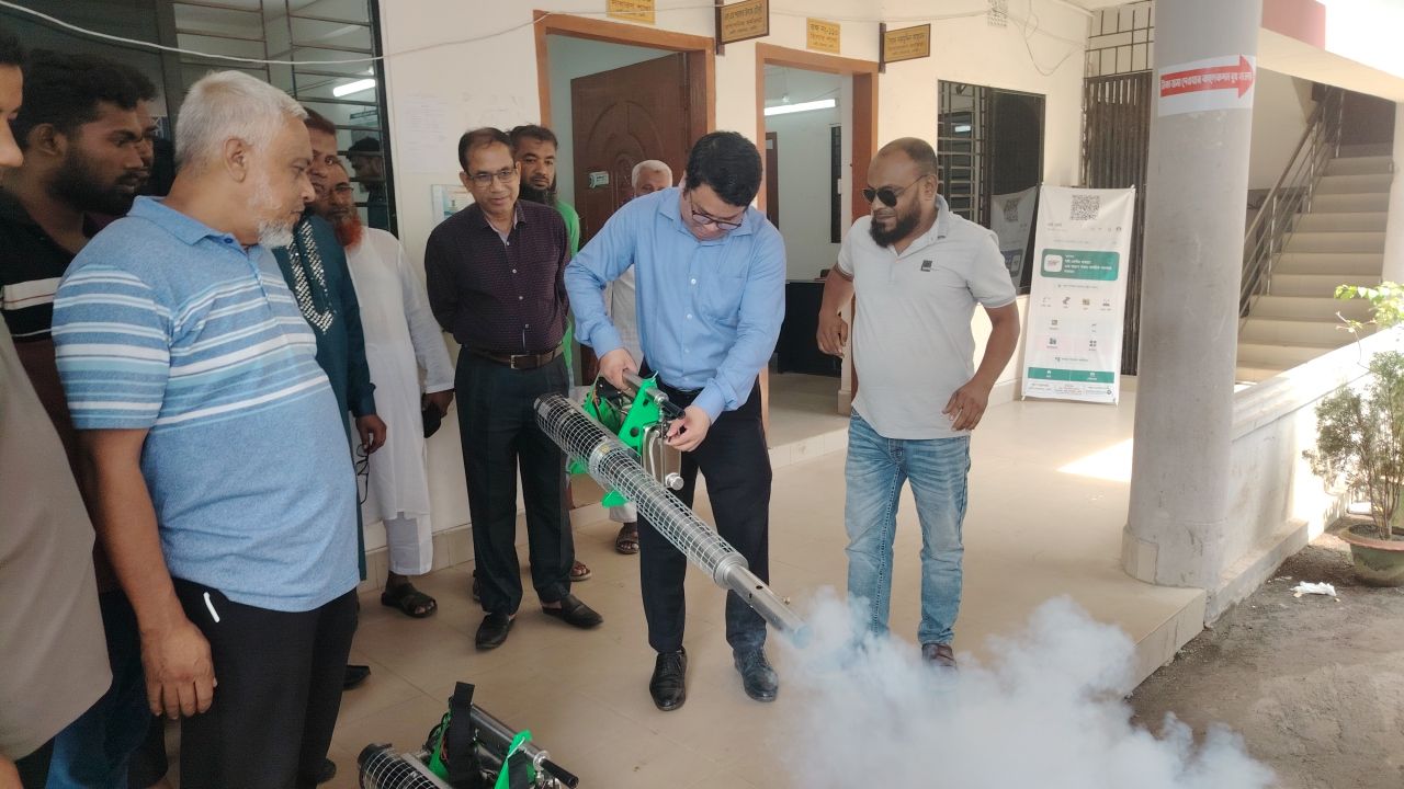 মশা নিধনে ফেনী পৌরসভার নতুন উদ্যোগ