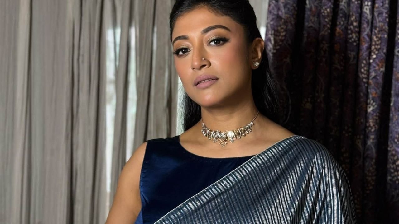ইতিহাসের গল্পে নতুন রূপে পাওলি