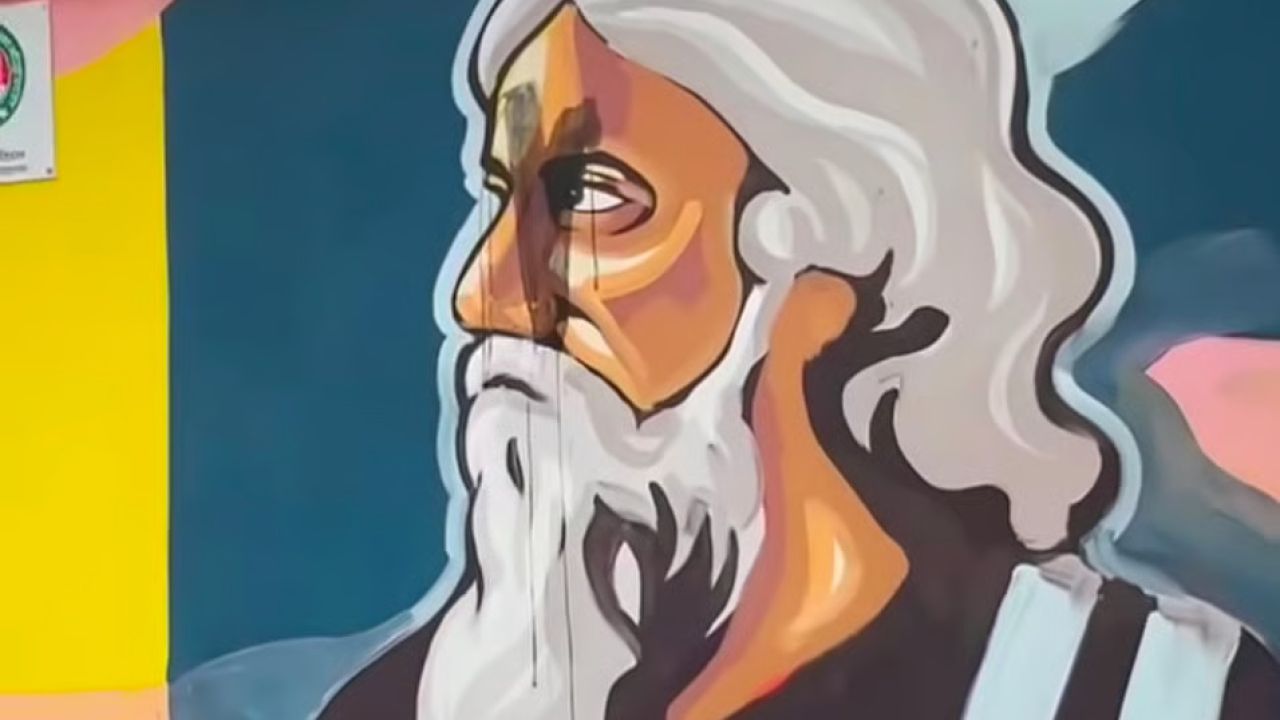 রবীন্দ্রনাথের অবয়বে কালিমা লেপন