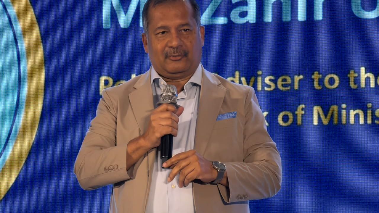 ‘যেকোনো আলোচনার কেন্দ্রে কৃষককে রাখতে হবে’