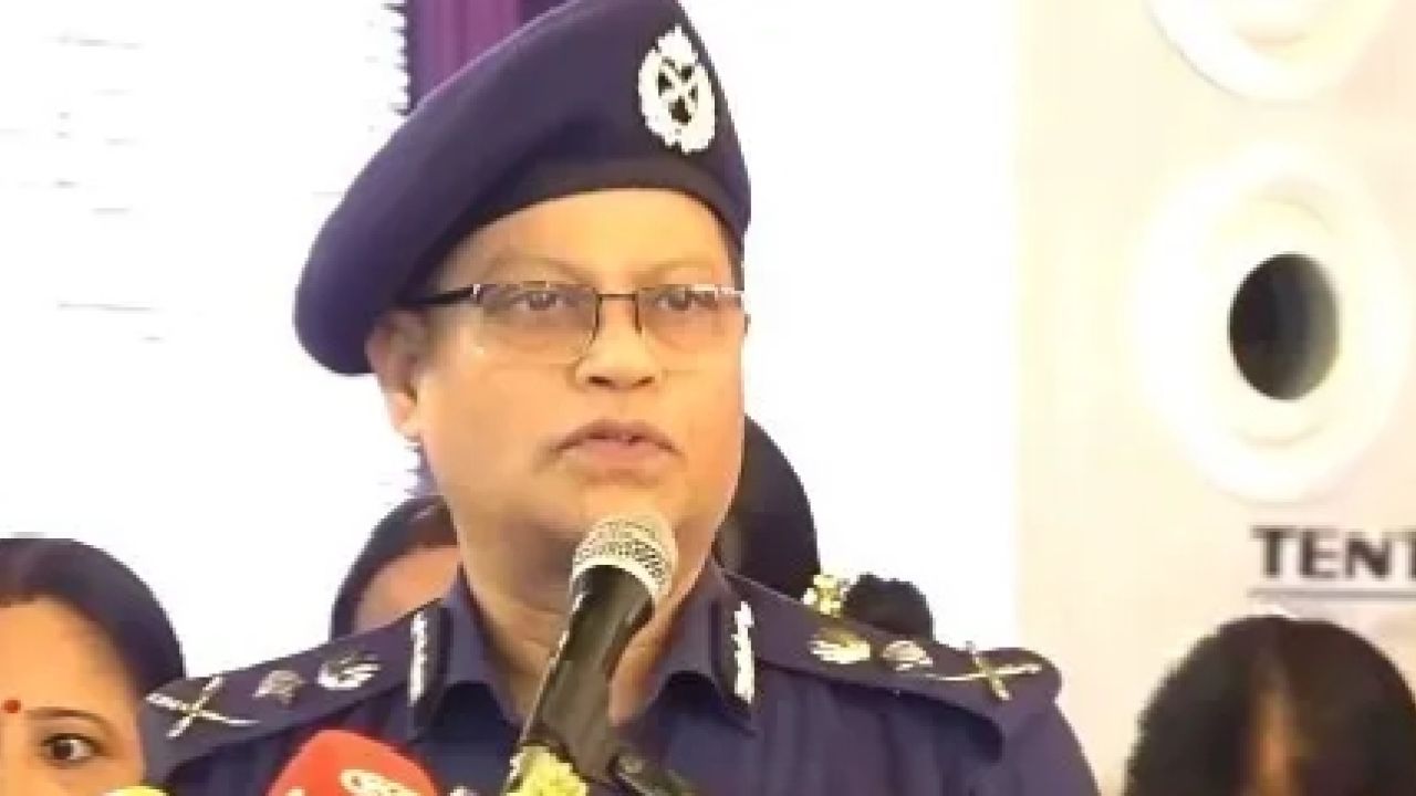 সম্প্রীতি বজায় রেখে দুর্গোৎসব উদযাপনে দেশবাসীর প্রতি আইজিপির আহ্বান