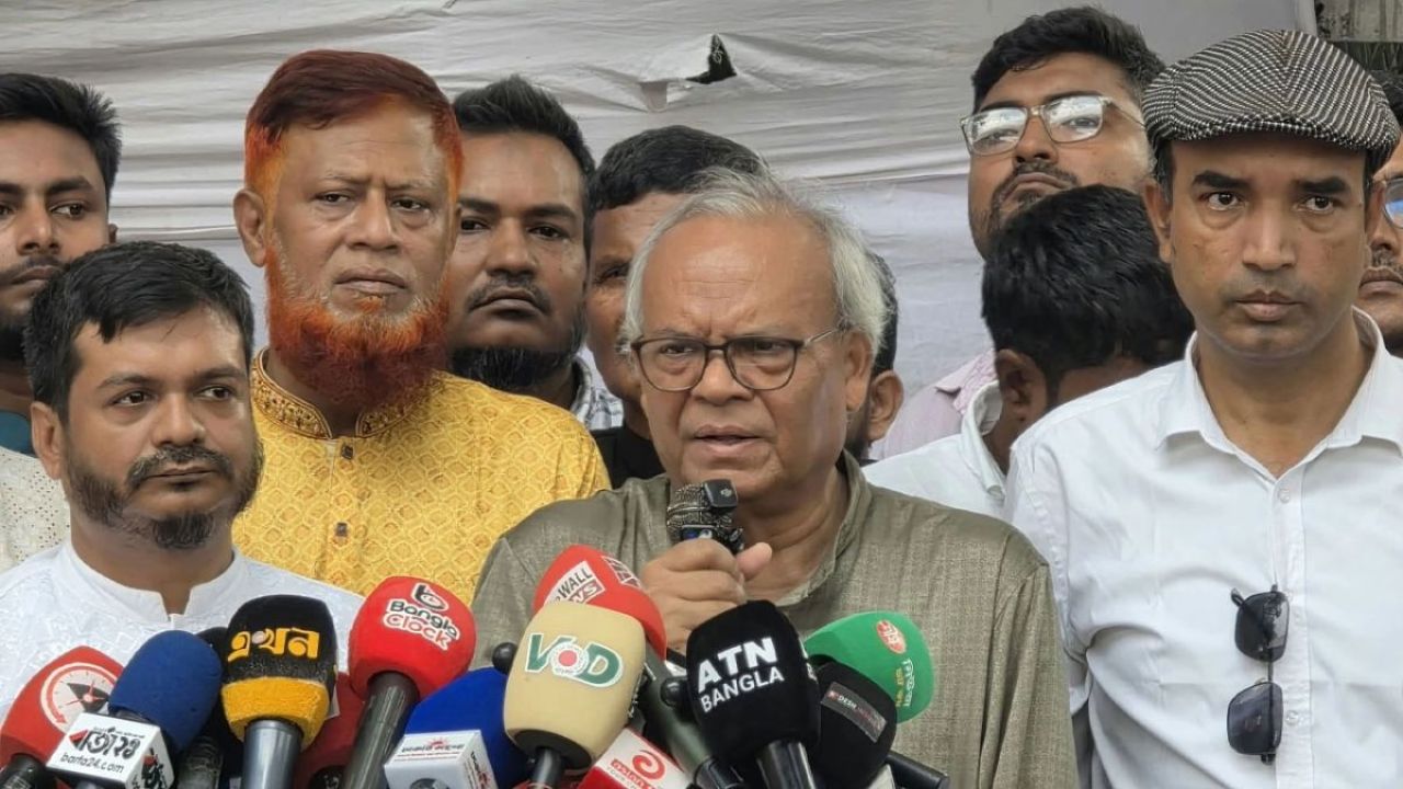 ব্যর্থতা ঢাকতে রাজপথে নাটক করছে বিরোধী দল: রিজভী