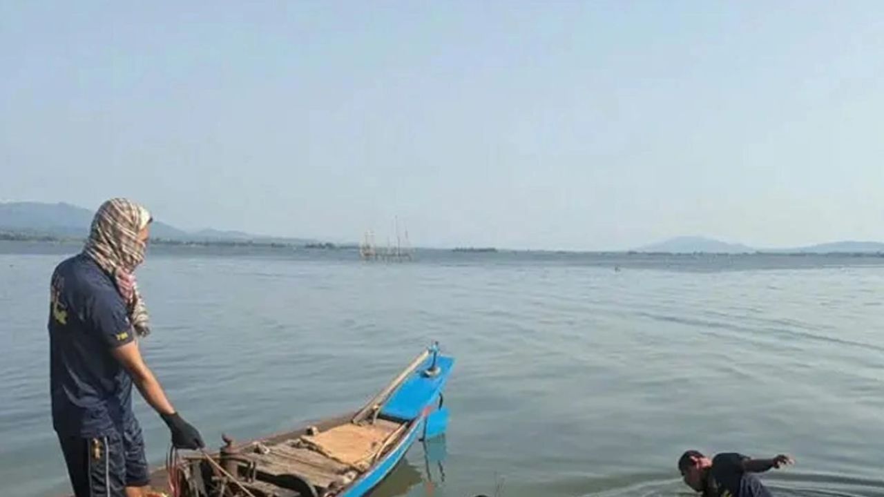 পেটে পাথর বেঁধে কাপ্তাই হ্রদে জেলেকে হত্যা