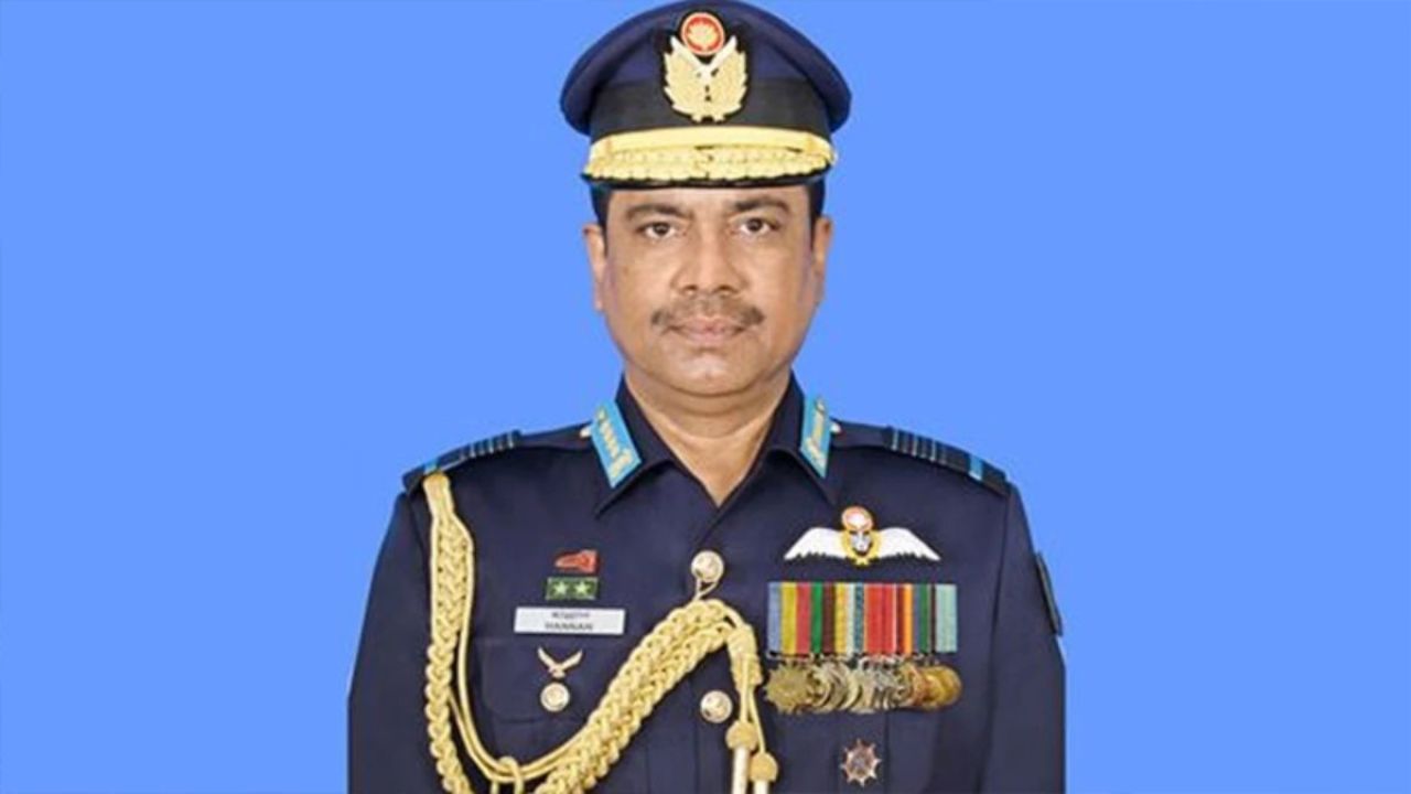 কাতারে গ্রেপ্তার বিমান বাহিনীর সাবেক প্রধান শেখ আব্দুল হান্নান