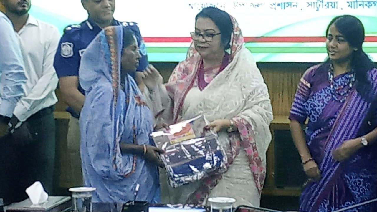 ‘সাম্প্রদায়িক সম্প্রীতিতে বাংলাদেশ উজ্জ্বল দৃষ্টান্ত’: খাদ্যমন্ত্রী 