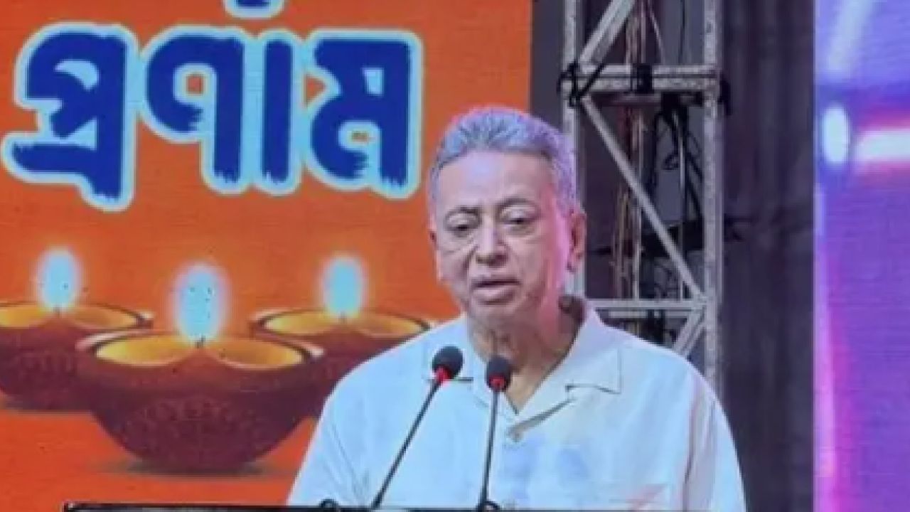 ফ্যামিলি কার্ডসহ সামাজিক সুরক্ষায় সমান সুবিধা পাবে সবাই