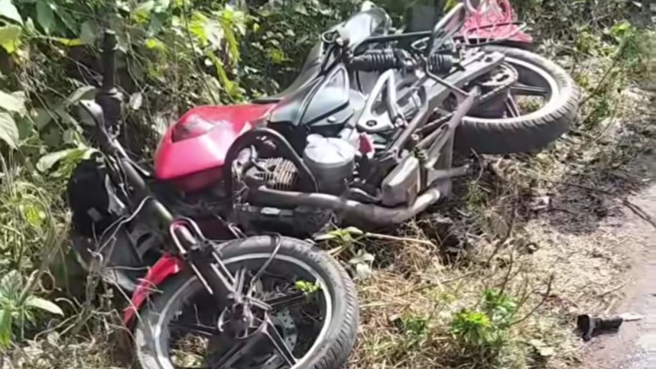 অবৈধ ট্রলির ধাক্কায় মোটরসাইকেল আরোহী নিহত