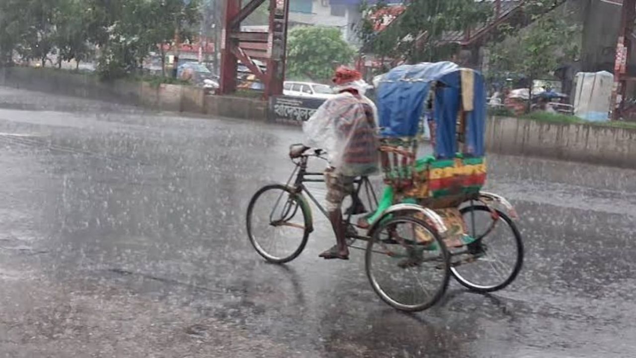 বঙ্গোপসাগরে নতুন লঘুচাপ, দেশের বিভিন্ন স্থানে বৃষ্টির আভাস