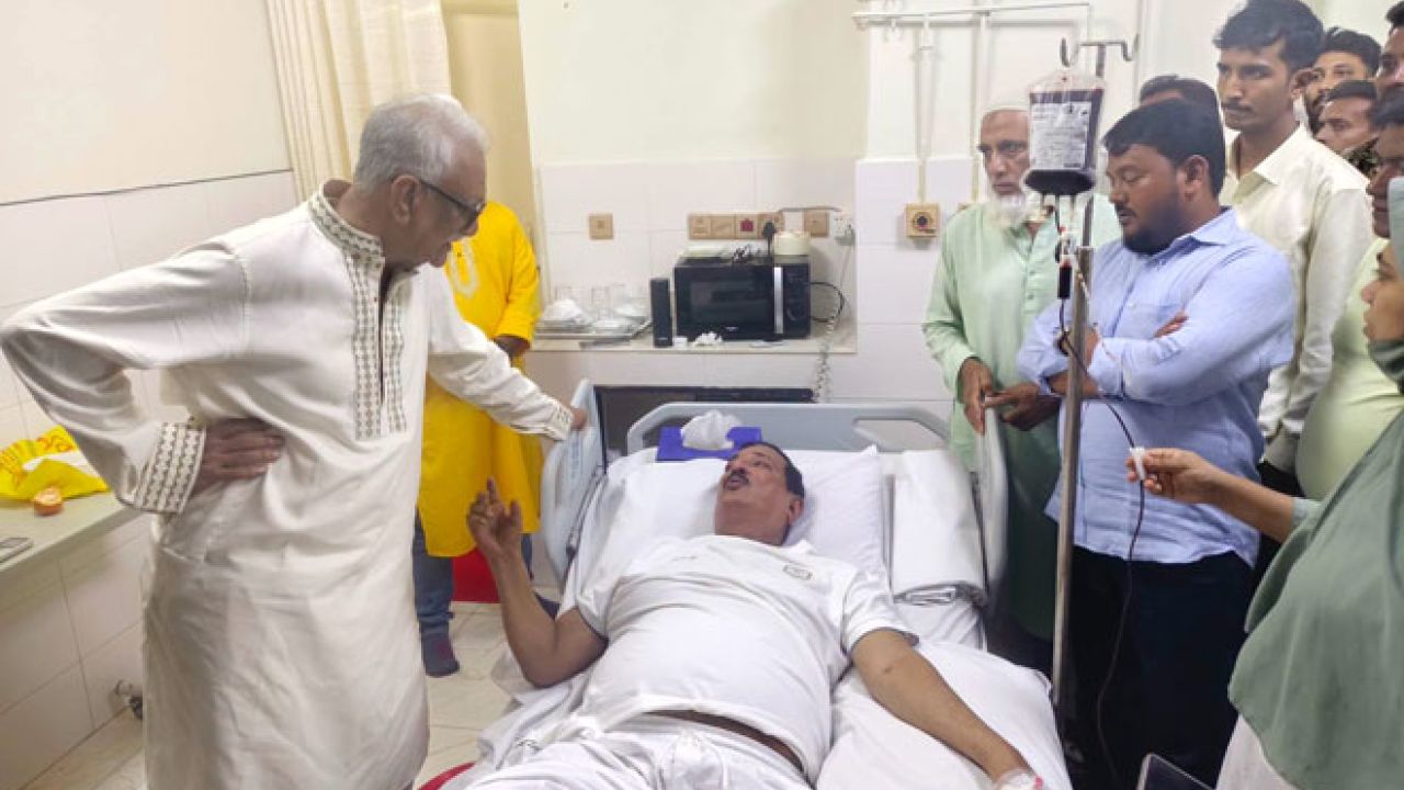 হঠাৎ অসুস্থ হয়ে হাসপাতালে ভূমিমন্ত্রী মিজানুর রহমান মিনু