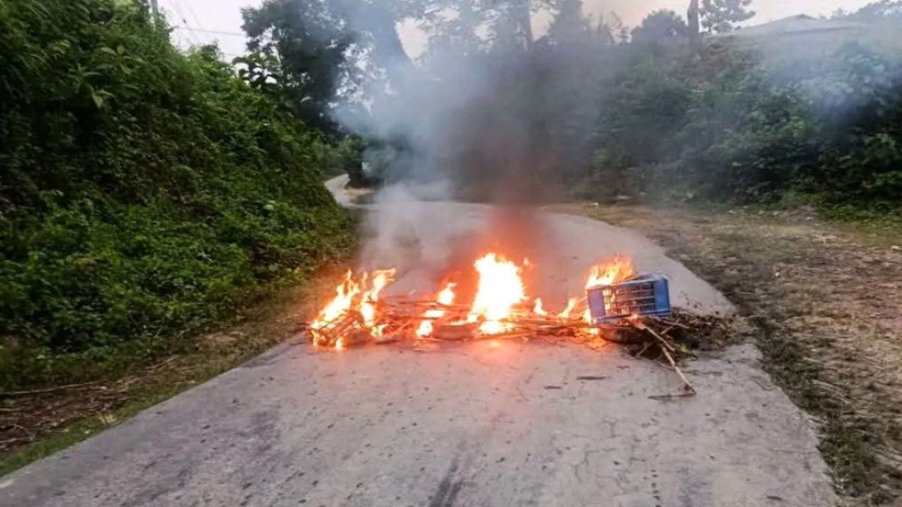শনিবার রাঙামাটি-খাগড়াছড়িতে আধাবেলা অবরোধের ডাক