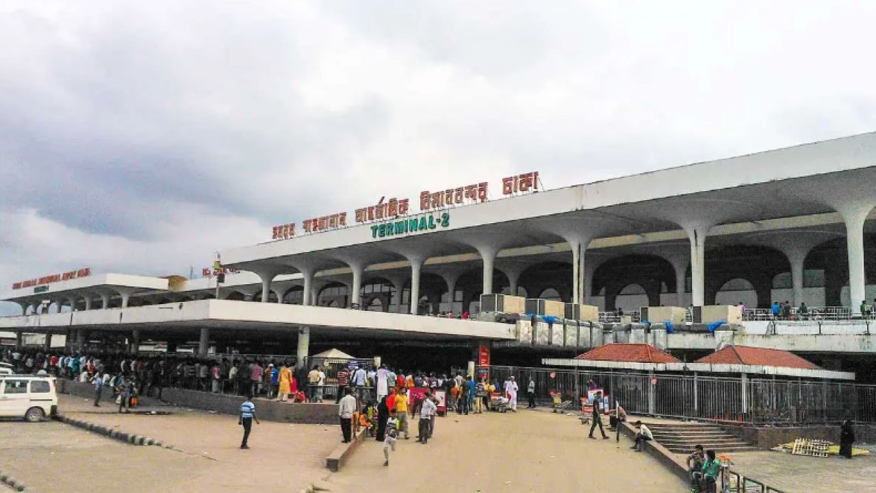 বাতিল ফ্লাইট বেড়ে ১৩৫, আটকা ২০ হাজার যাত্রী