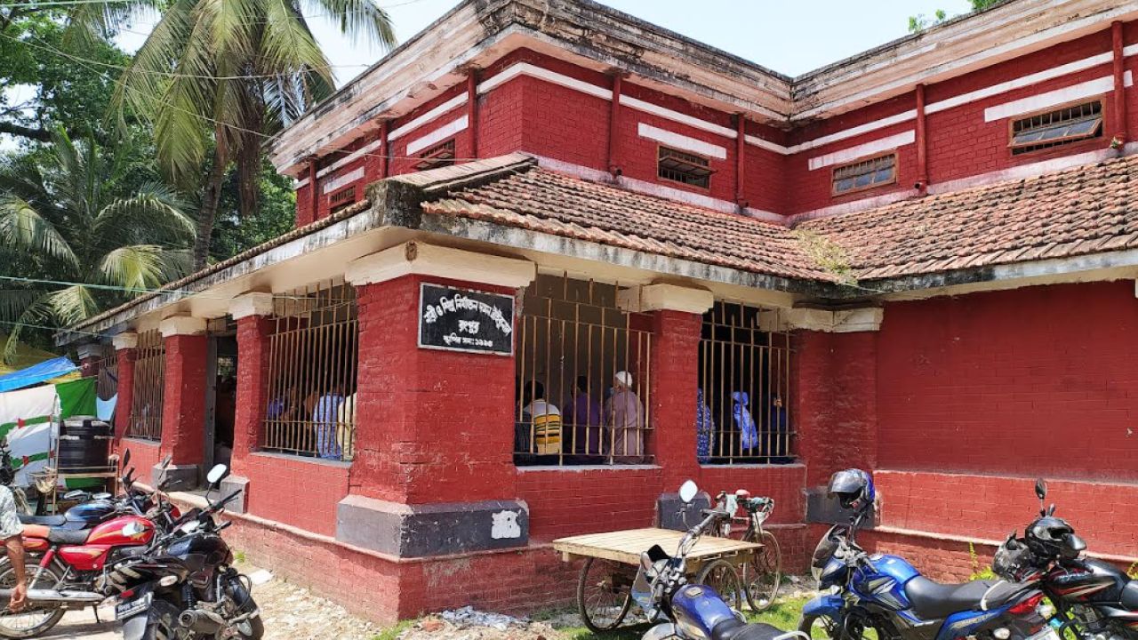 রংপুরে ঝুলছে ৬ হাজার মামলা, কাঁদছেন নির্যাতিত নারীরা 