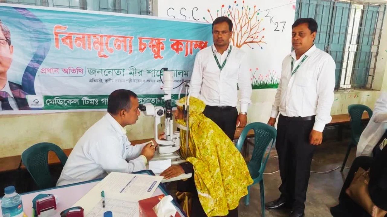 জাইমা ও তারেকের জন্য কাঁদলেন হাজারো প্রবীণ