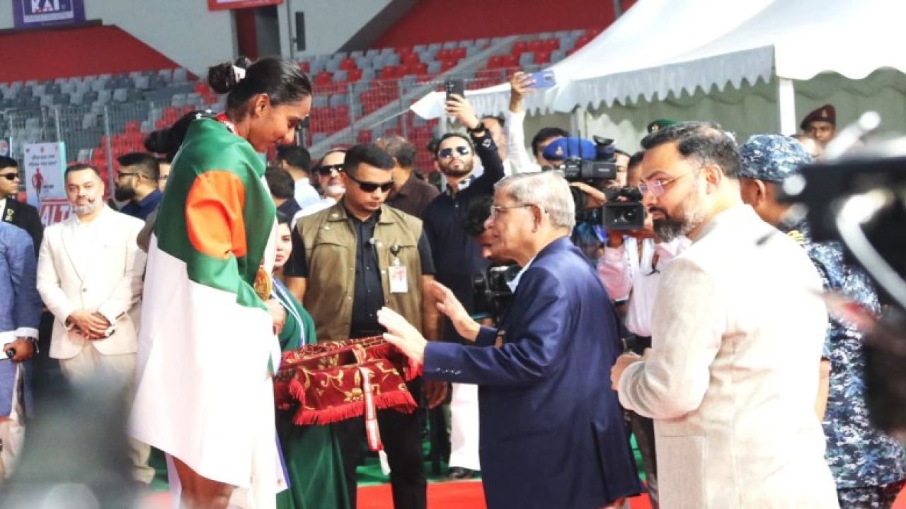 ১৮তম বারের মতো দেশের দ্রুততম মানবী যবিপ্রবির শিরিন আক্তার