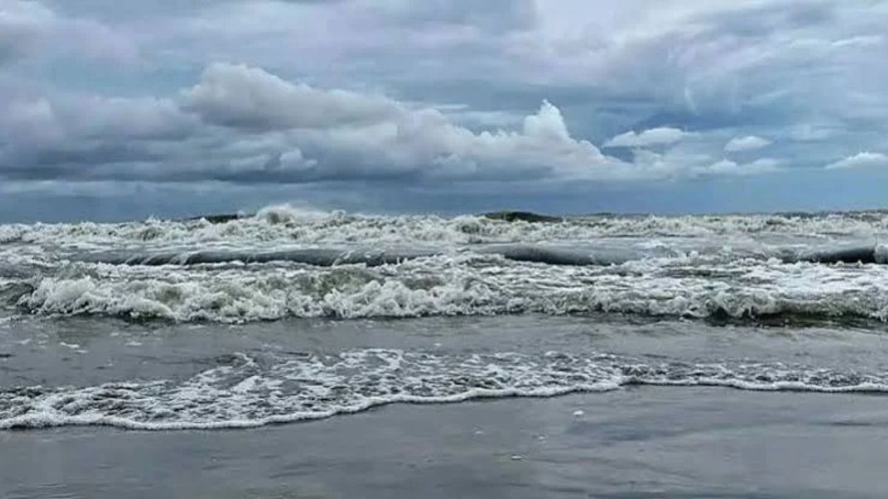 বঙ্গোপসাগরে ঘনীভূত হচ্ছে নিম্নচাপ, আসছে নতুন ঘূর্ণিঝড়