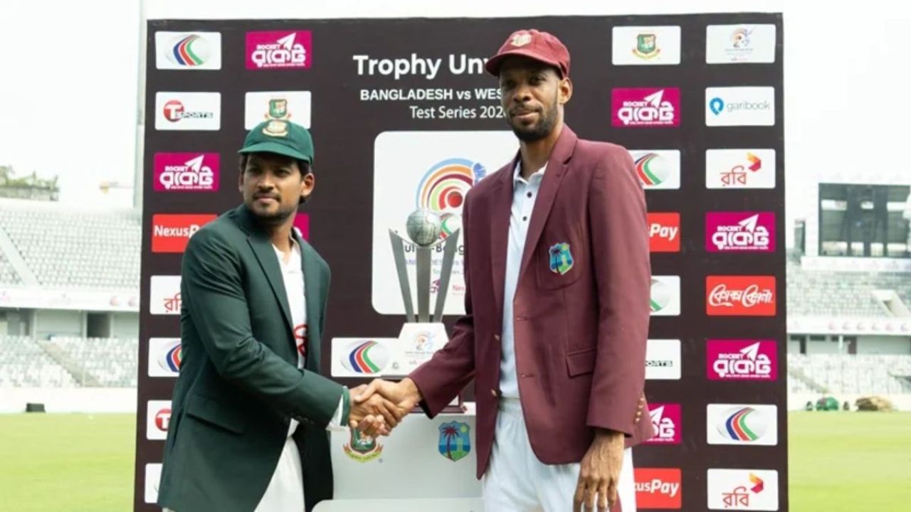 টসে জিতে ব্যাটিংয়ে বাংলাদেশ, নেই মুশফিক