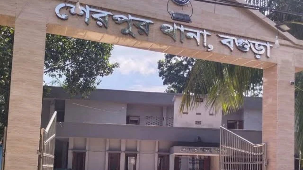 করতোয়া নদী থেকে অর্ধগলিত মরদেহ উদ্ধার