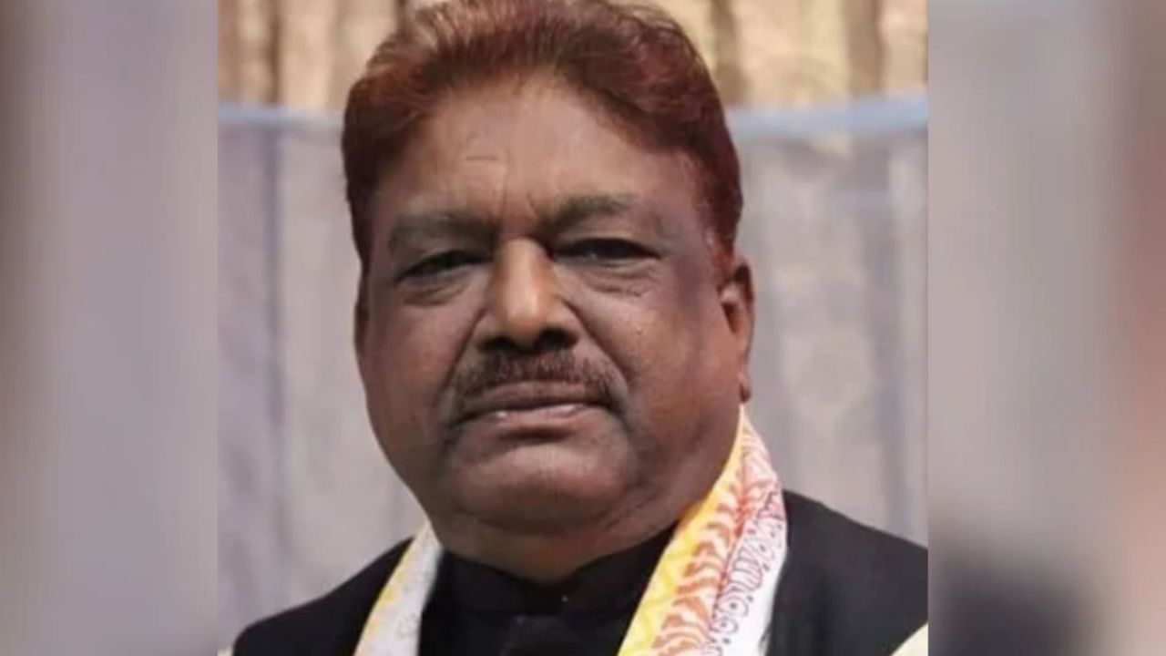 কুষ্টিয়ায় সাবেক এমপি ও স্ত্রীর বিরুদ্ধে দুদকের মামলা