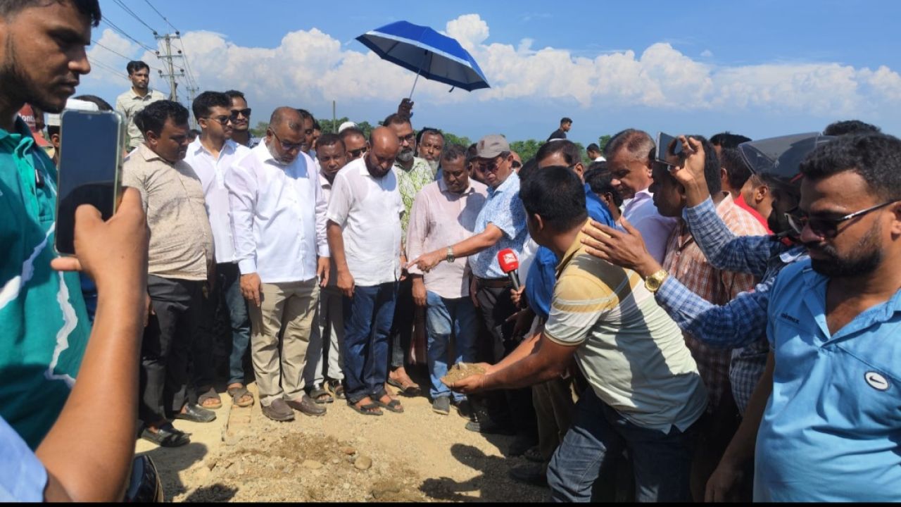 সুনামগঞ্জে সড়ক নির্মাণে অনিয়ম, এমপি ও ঠিকাদারের পাল্টাপাল্টি অভিযোগ